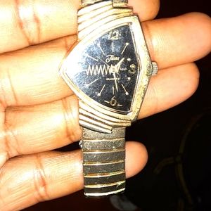 VINTAGE TIARA WATCH NRMINT CONDITION
